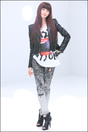 Yoona+PNG.webp