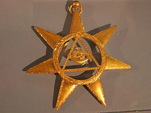 семиконечная звезда.jpg
